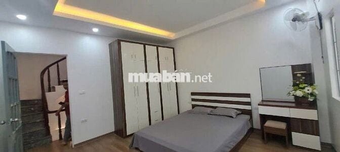 NHÀ PHÚ DIỄN - 4 TẦNG- DÂN XÂY - NGÕ NÔNG - GẦN HỒ - GẦN ĐH TÀI NGUYÊN