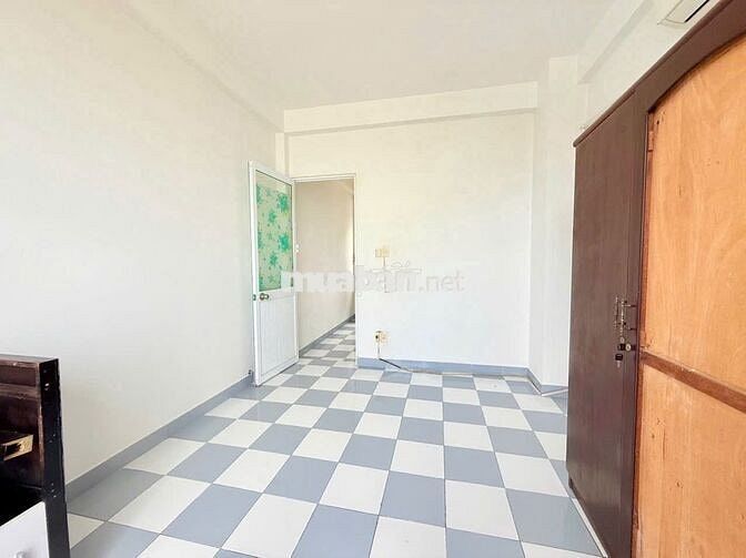 Cho thuê nhà nguyên căn 4 Tầng - 4PN mặt tiền đường Tiểu La - Đà Nẵng