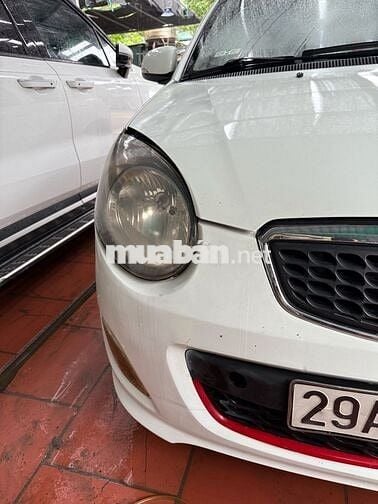 Kia 2011  - 100000 km