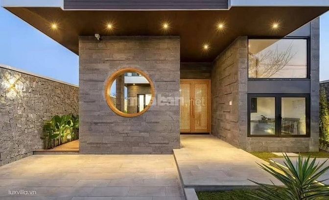 Cho thuê villa 4PN nhà thiết kế sang trọng đẹp vị trí gần nhiều khu vự