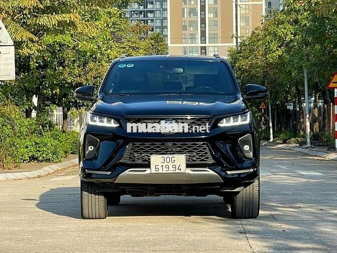 Toyota Fortuner 2020 2.8V 4x4 AT Đen