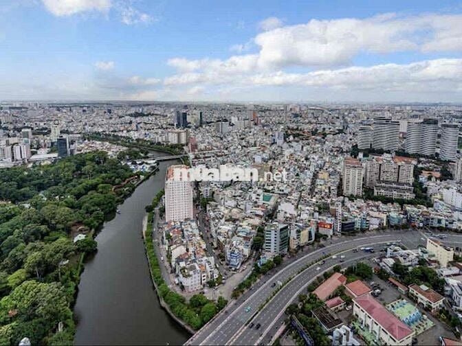 Cho Thuê Căn Hộ 3 Phòng Ngủ View Đẹp