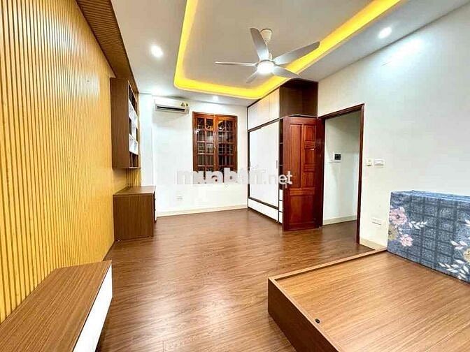 Nhà Đẹp Phân Lô Gara Ô TÔ - Ngõ Thông - Ô tÔ Ngủ Trong Nhà 6Tầng TM