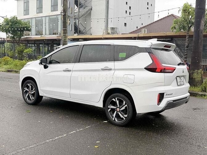 Mitsubishi Xpander 2022 AT Premium