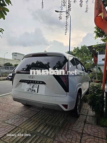 Hyundai Stargazer 2022