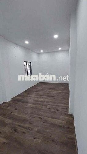 Nhà hẻm Nguyễn Đình Chiểu, 2 lầu khúc 2 chiều mới sạch sẽ