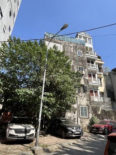 Mặt Phố Thuỵ Khuê – Tây Hồ - 81 M2 – 4 Tầng – MT 7.9 M – Giá 26.6 Tỷ. 