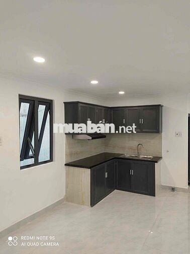 Ngang 6m - Trống Suốt Mặt Tiền Đường Bùi Thị Xuân, Quận 1