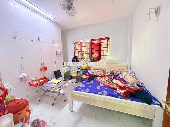 Nhà Thủ Đức - Bốn Tầng - KDC Đồng Bộ - Hoàn Công. - Giá Cạnh Tranh