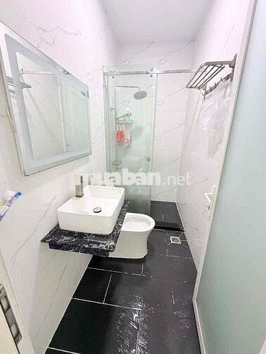 Nhà Thủ Đức - Bốn Tầng - KDC Đồng Bộ - Hoàn Công. - Giá Cạnh Tranh