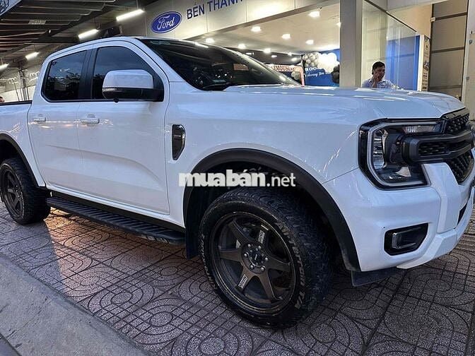 Ford Ranger XLS 2021, bảo hành 2026, vay 75%