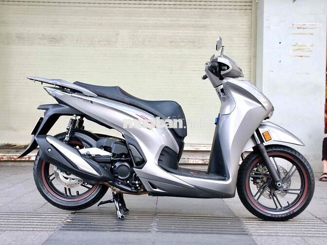 Honda SH 350i 2022 Bạc 6000 km