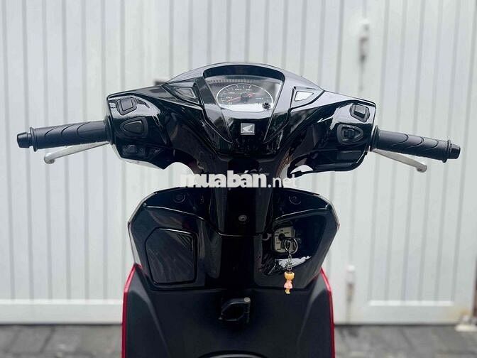 LEAD 2017 bstp( đưa trước 11trieu nhận xe)