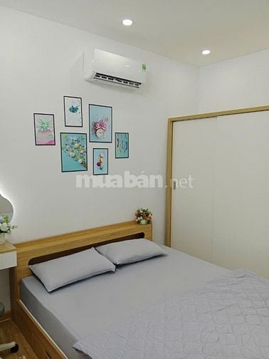 SIÊU PHẨM NHÀ ĐẸP FULL NỘI THẤT XỊN, HXH GẦN SÂN BAY, 2 TẦNG 2PN, SỔ A
