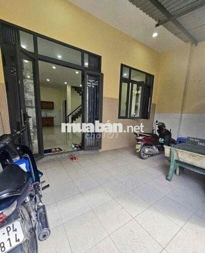 Nhà 1 Trệt 1 Lầu Đông Hưng Thuận 10B, Đường Xe Tải