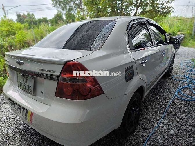 Chevrolet Aveo 2016 5 chỗ Trắng
