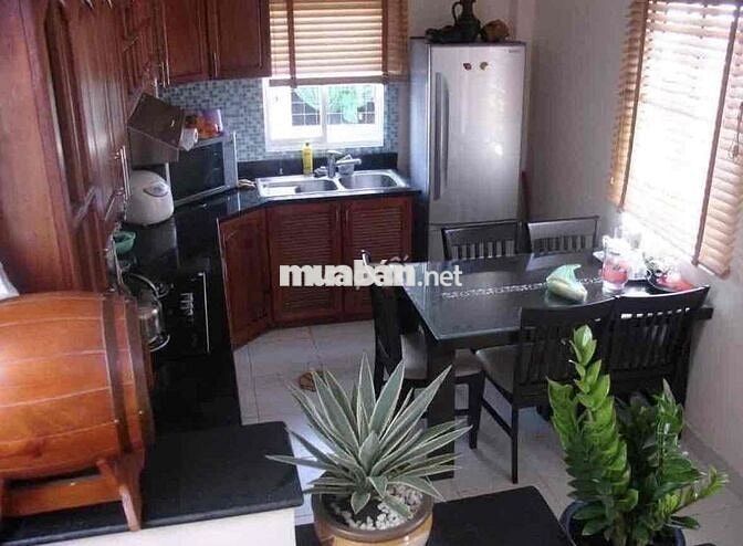 NHÀ TRẦN HUY LIỆU GẦN CHỢ PHÚ NHUẬN.GIÁ: 6TỶ110/ 4.5m x 13m. SỔ RIÊNG