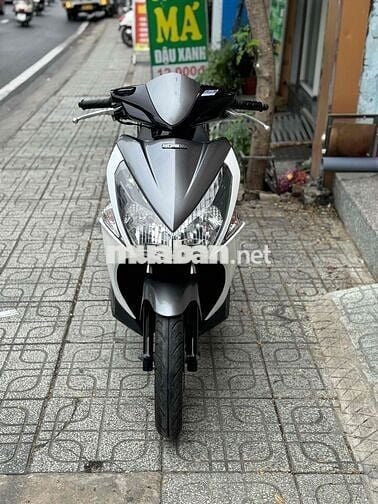Honda Air Blade Thể thao bstp 9 chủ
