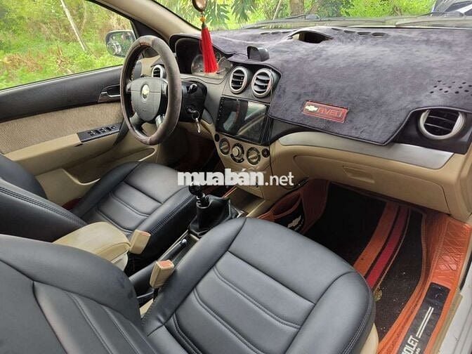 Chevrolet Aveo 2016 5 chỗ Trắng