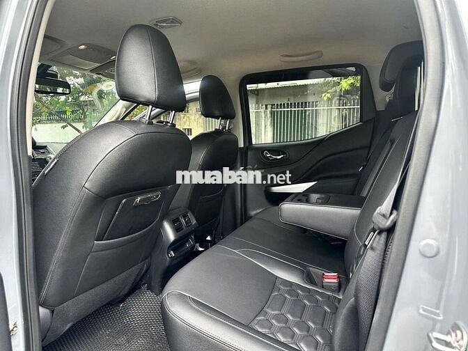 Nissan Navara 2023 VL 2.3 AT 4WD - 24000 km