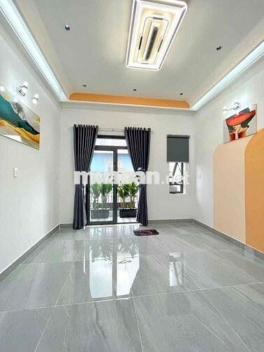 nhà 4x14m 2 tầng có 3pn 2wc hẻm 7m thông gần Eon Tân Phú