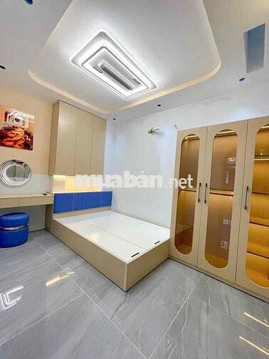 nhà 4x14m 2 tầng có 3pn 2wc hẻm 7m thông gần Eon Tân Phú