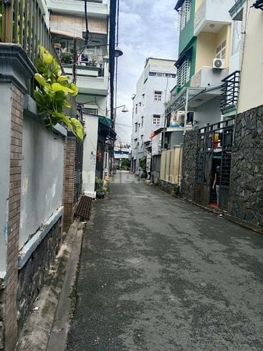 SIÊU PHẨM NHÀ ĐẸP FULL NỘI THẤT XỊN, HXH GẦN SÂN BAY, 2 TẦNG 2PN, SỔ A