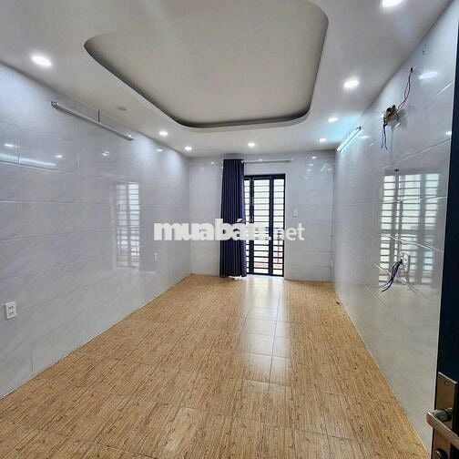 Lê văn duyệt dt 4x12m 3 lầu 3 pn nhà mới