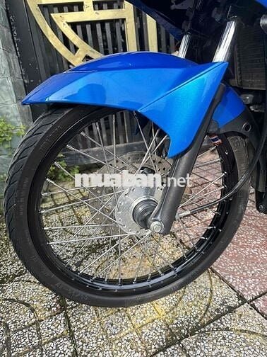 Ex 135 5 số rin chất xuống áo chính chủ 65F1