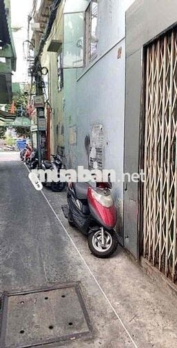 Bán nhà mặt tiền Trần Xuân Soạn khu dân cư sầm uất