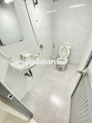 CĂN HỘ DUPLEX CAO CẤP NGAY VÒNG XOAY PHẠM VĂN ĐỒNG-FULL NT-CỬA SỔ TRỜI