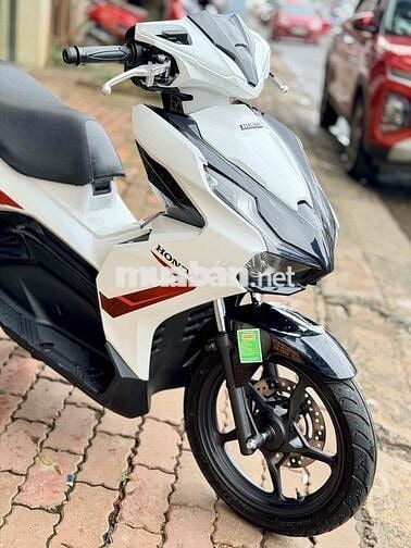 AB 2022 TRẮNG XE PHỐ KENG, MÁY ZIN ÊM