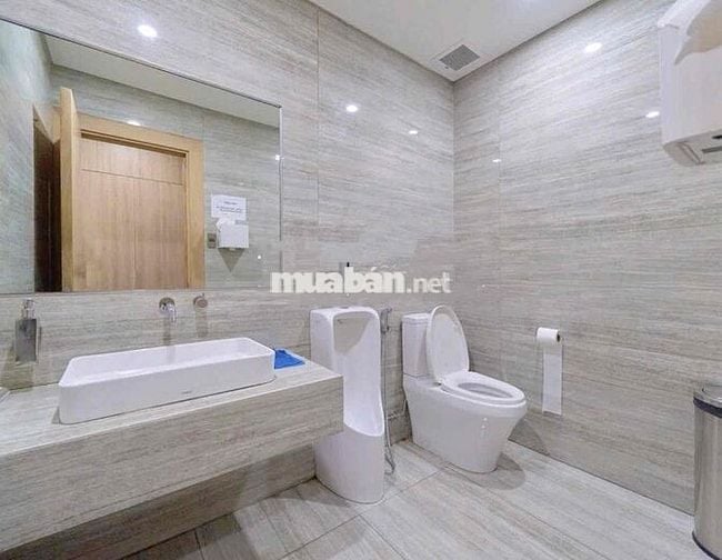 CHO THUÊ TOÀ BUILDING 1800m2 MỚI HOÀN CÔNG TẠI TRUNG TÂM QUẬN 1