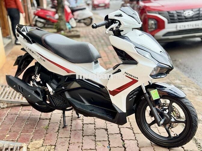 AB 2022 TRẮNG XE PHỐ KENG, MÁY ZIN ÊM