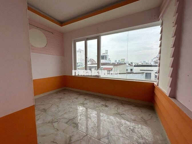 BÁN GẤP NHÀ HẺM 1225 PHẠM THẾ HIỂN, P5, Q8 3 LẦU 1 THƯỢNG DTS 233M