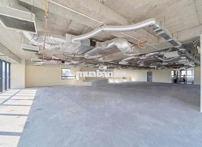 CHO THUÊ TOÀ BUILDING 1800m2 MỚI HOÀN CÔNG TẠI TRUNG TÂM QUẬN 1