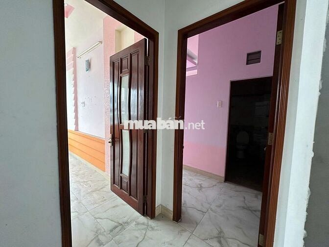 BÁN GẤP NHÀ HẺM 1225 PHẠM THẾ HIỂN, P5, Q8 3 LẦU 1 THƯỢNG DTS 233M