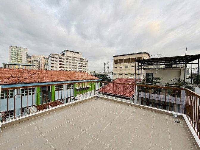 Bán nhà đẹp 5 tầng THANG MÁY 300/21/6 Nguyễn Thái Sơn p4 Gò Vấp