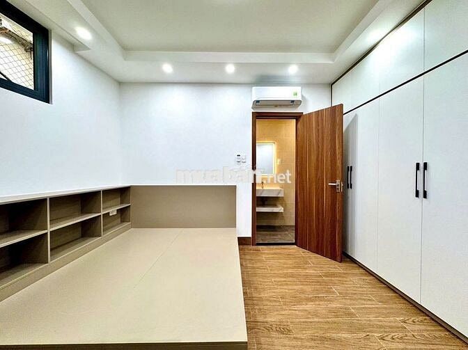 Nhà phố hẻm oto Nguyễn Thượng Hiền