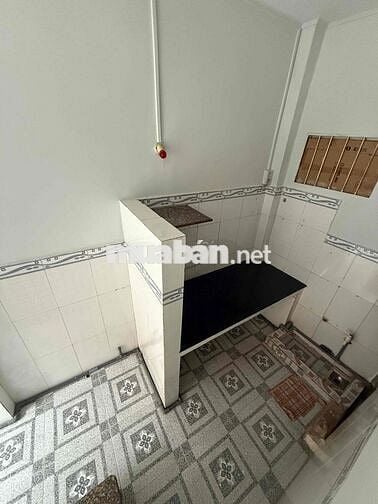 nhà hẻm đuong bình đông,. p15 quận 8