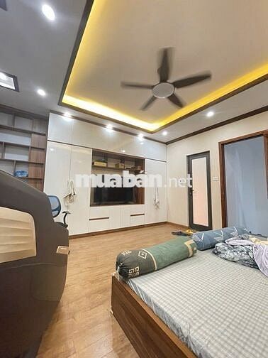 Vĩnh Hưng căn *** giá ***! 35m x5T mới,oto đỗ cửa,dưới 7 tỷ!