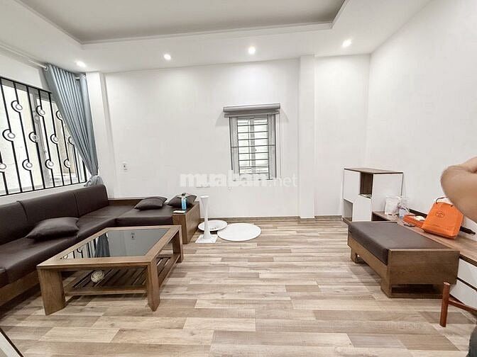 Nguyễn Đức Cảnh vị trí tốt, mặt tiền rộng 7m, DT 58m, thông số quá đẹp