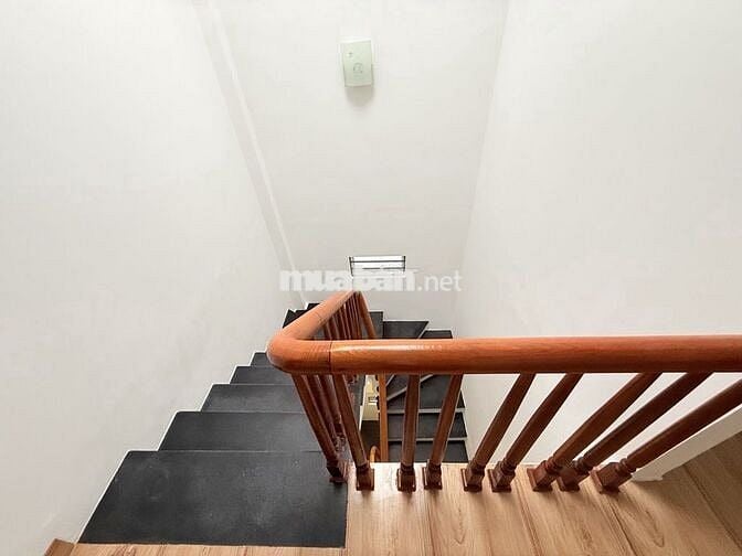 Nguyễn Đức Cảnh vị trí tốt, mặt tiền rộng 7m, DT 58m, thông số quá đẹp