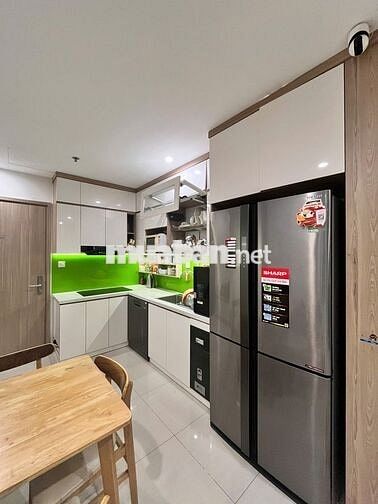 Chính chủ bán căn góc 2PN+,2WC, DT 70m,full đồ,tầng trung giá 4,39tỷ.