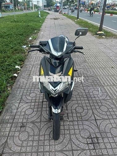 Air blade 110 2011 thái lan bstp cần bán