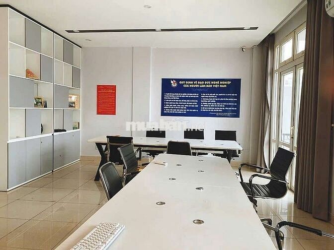 Chính chủ cho thuê nguyên căn đường Cao Thắng 4 lầu giá chỉ 44 triệu