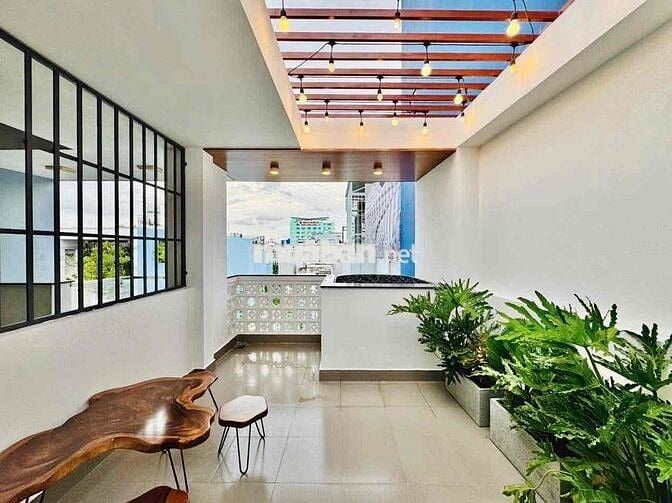 🤩🤩. nhà đẹp gò vấp 4 tầng nội thất cao cấp hẻm xe hơi 7 đồng tí
