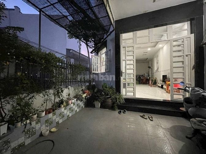 Bán nhà góc 2MT Hoàng Lê Kha Q6, 72m² (5,5x13,2), 1 trệt 1 lầu- 2,1 tỷ