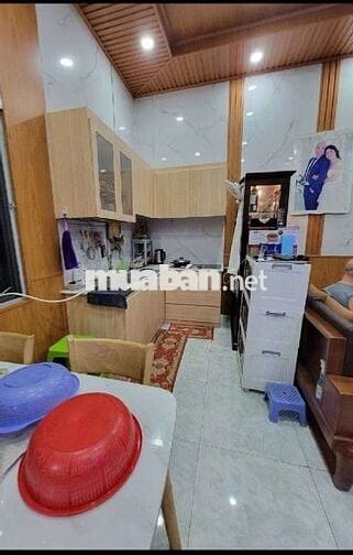 NHÀ 84M, 2 TẦNG, 4.7 TỶ TẶNG NỘI THẤT,  Đ. PHAN VĂN ĐỐI ĐI VÀO BÀ ĐIỂM