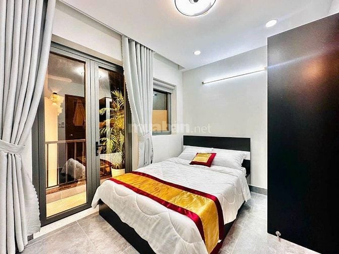 Bán nhà giá ngộp 47m2 Thích Quảng Đức, P5, Phú Nhuận.giá 1tỷ850tr SHR